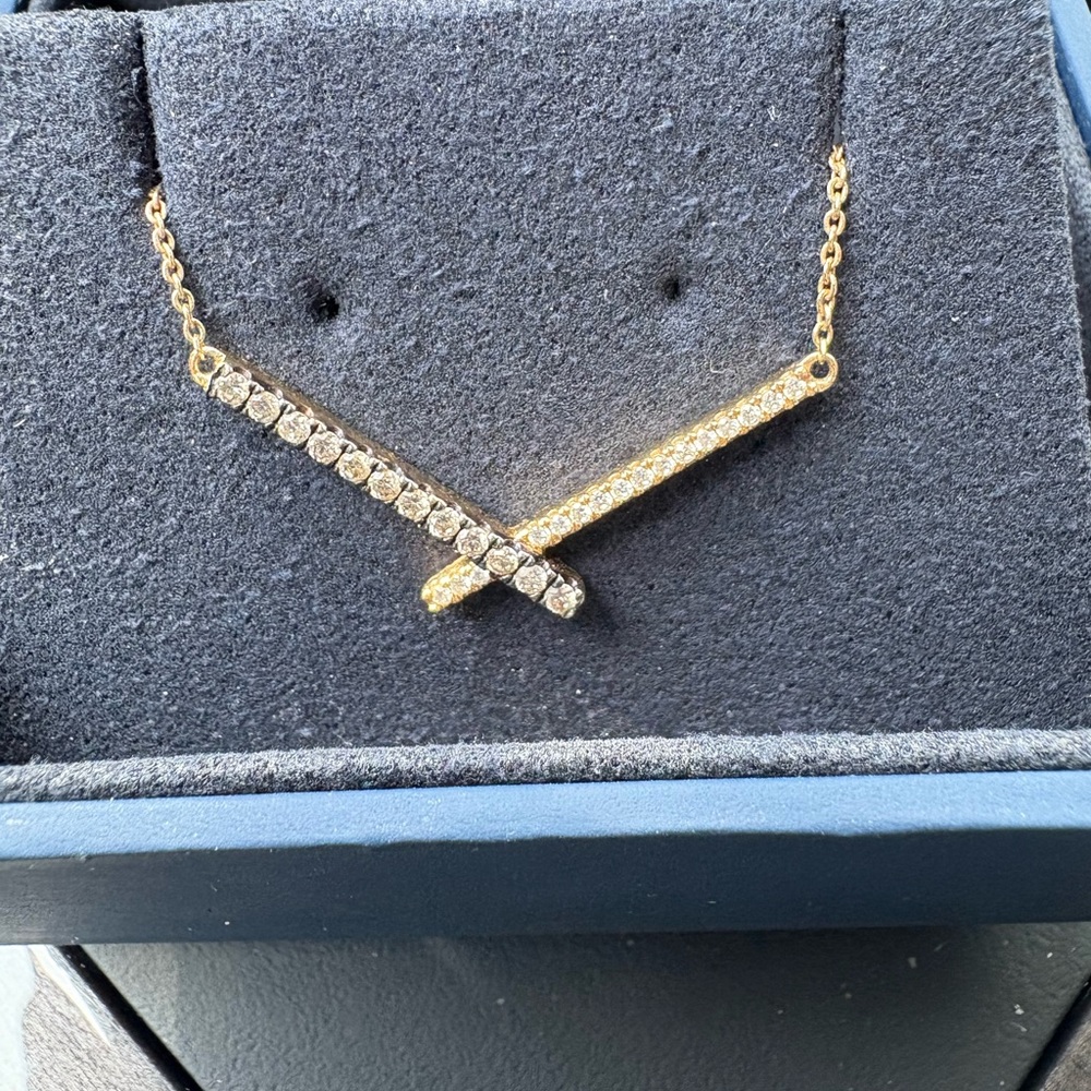 Elegant Gold Diamond Bar Necklace